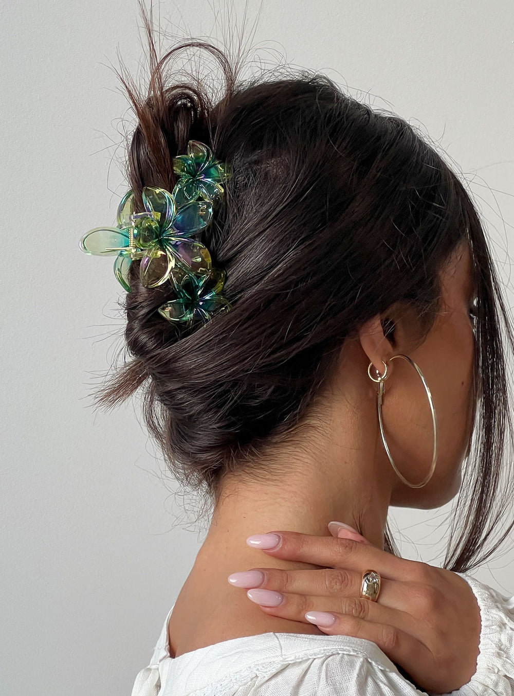 Radiant Beam Floral Hair Clip Yellow / Green